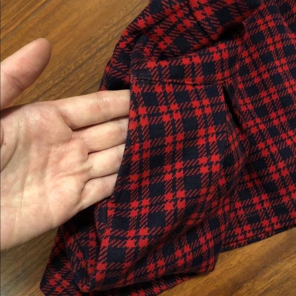 UNIQLO skirt - Picture 2 of 2